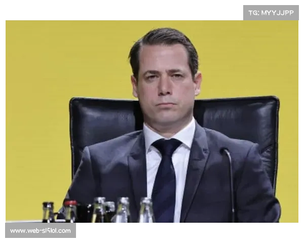 多特体育总经理里肯复盘3-3法兰克福：联赛的最佳宣传